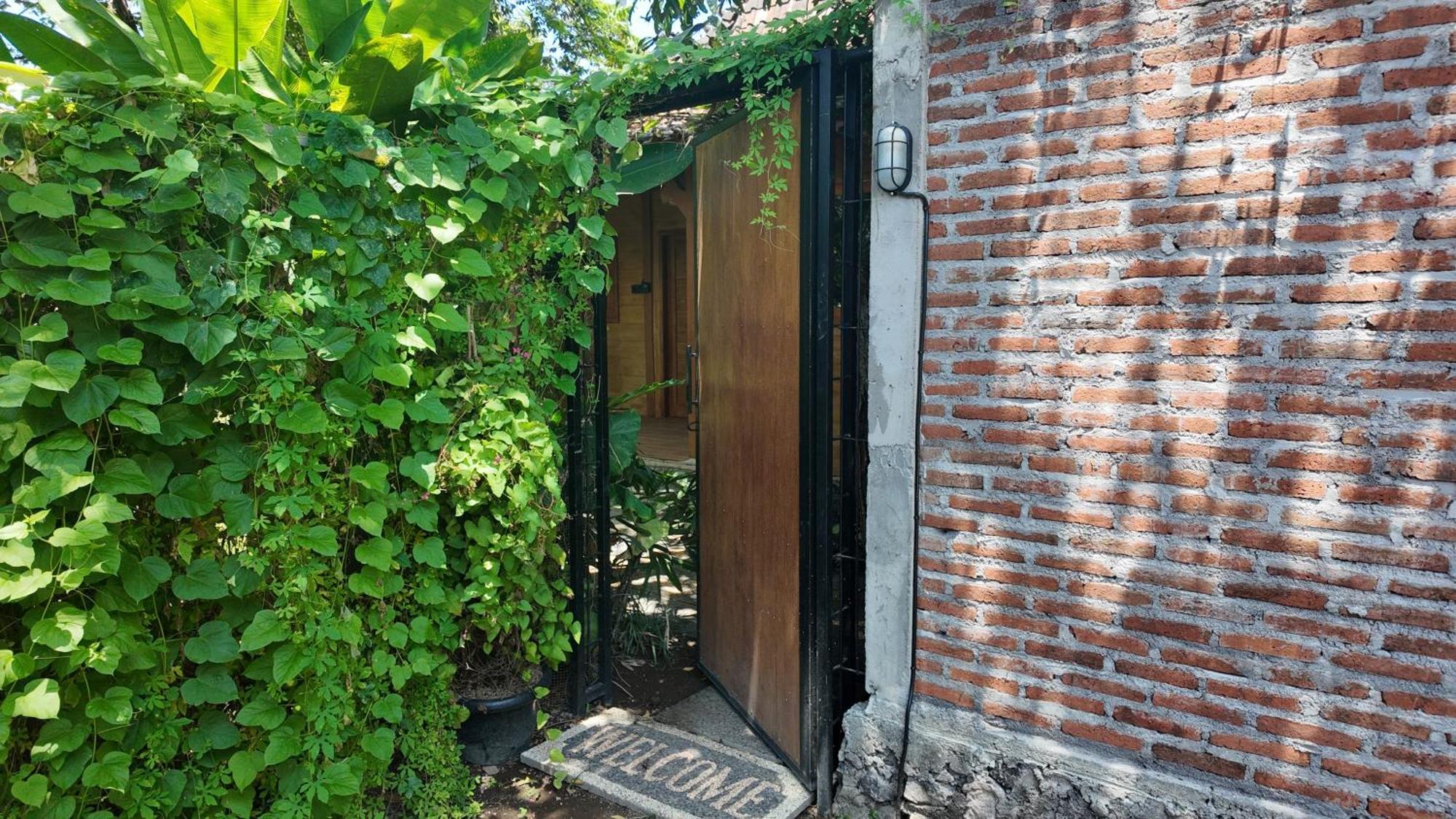 Vila Private Joglo In Heart Of Sanur Exteriér fotografie